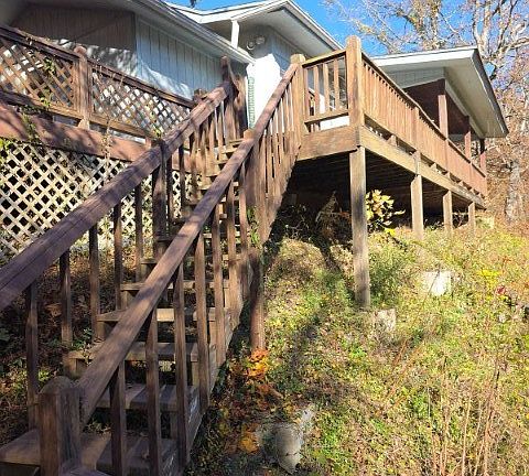 6th image of this home