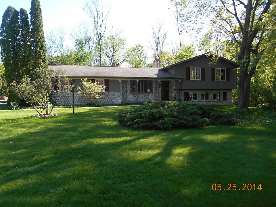 1st image of 4114 Baywood Dr SE