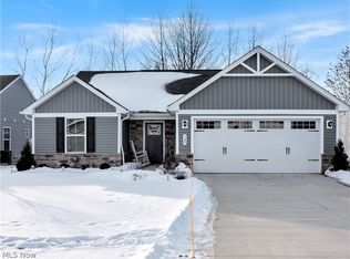 129 W Spring Dr, Elyria, OH 44035