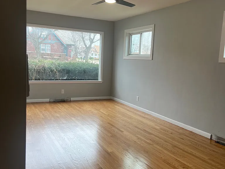 3805 Washington Ave #3 — Photo 1