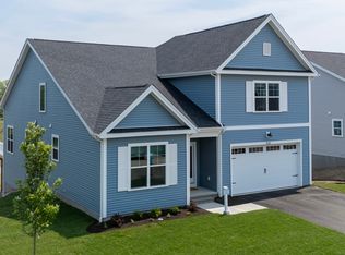 56 Summertime Cir, Pawcatuck, CT 06379