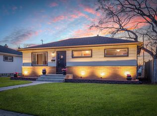 3965 S 50th St, Milwaukee, WI 53220