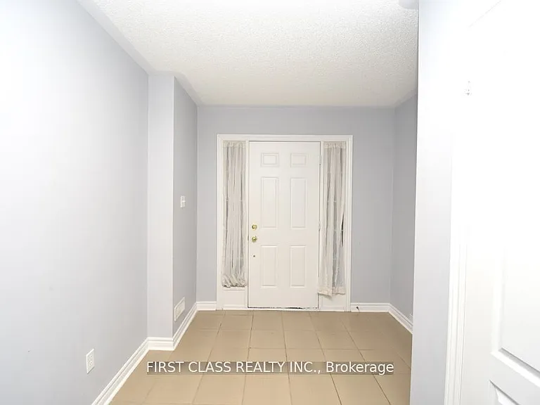 1542 Bruny Ave #UPPER — Photo 6