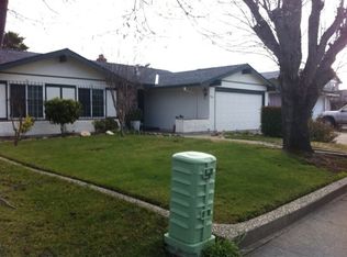 7399 Meadowgate Dr, Sacramento, CA