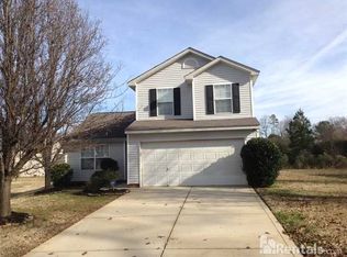 6514 Iron Brigade Ln, Charlotte, NC 28269