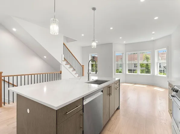 108 Allston St #4, Allston, MA 02134