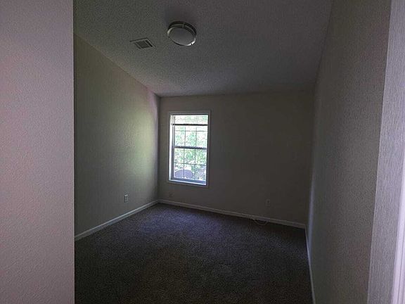 5th image of 164 Madeline Ct