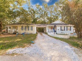 40216 Hendrix Ln, Ponchatoula, LA 70454