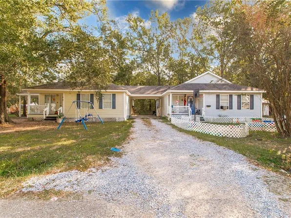 40216 Hendrix Ln, Ponchatoula, LA 70454