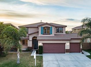 7217 Beckett Field Ln, Corona, CA 92880