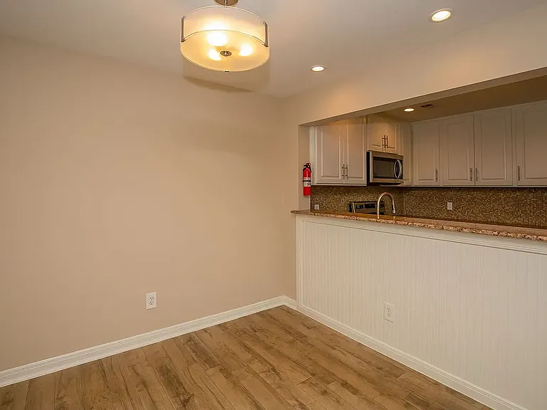 1001 Pinemont Dr #96 — Photo 9