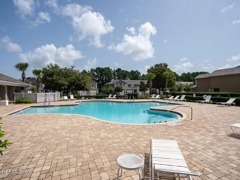 313 Scrub Jay Dr — Photo 36
