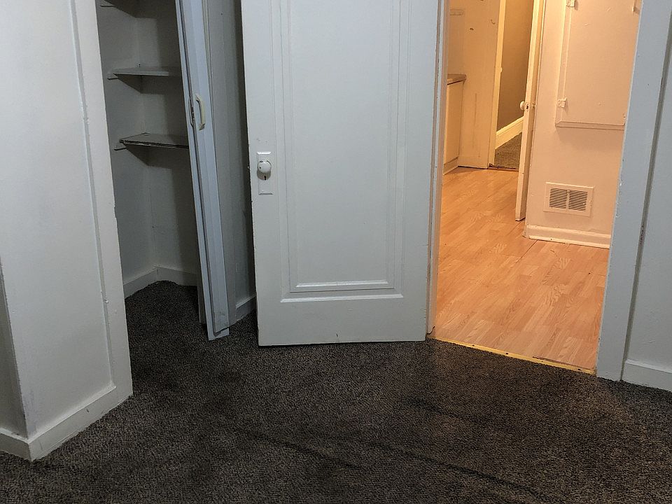 2nd image of 2926 Francis St APT 6