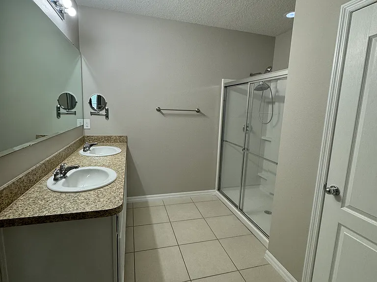 2000 Sky Meadow Ln — Photo 12