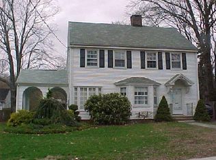 165 Huntington Rd, Stratford, CT 06614