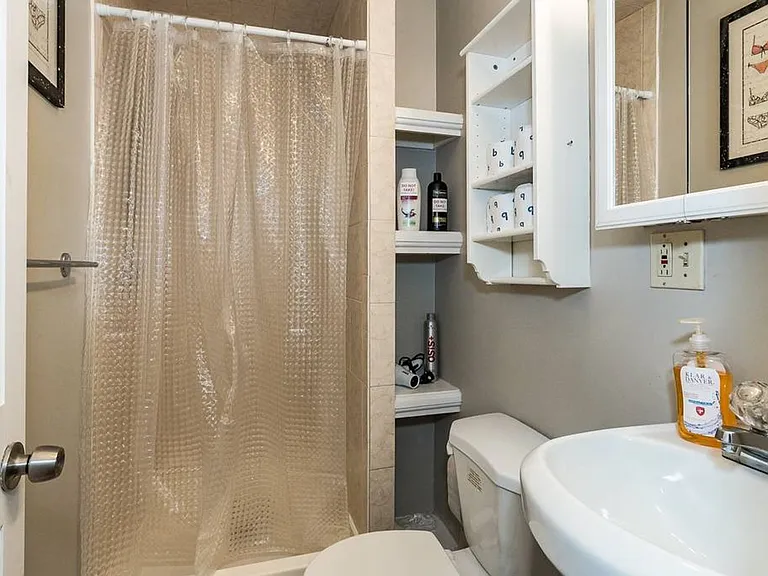 43 Grove St #3 — Photo 6