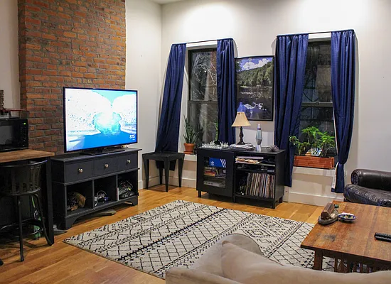 Rented by (Legacy) Scope Realty | media 2