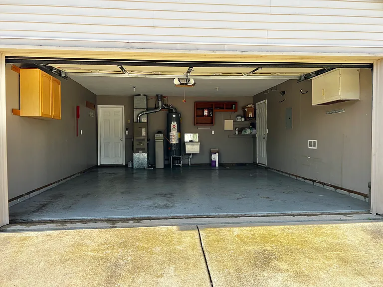 237 Cromwell Ct — Photo 10