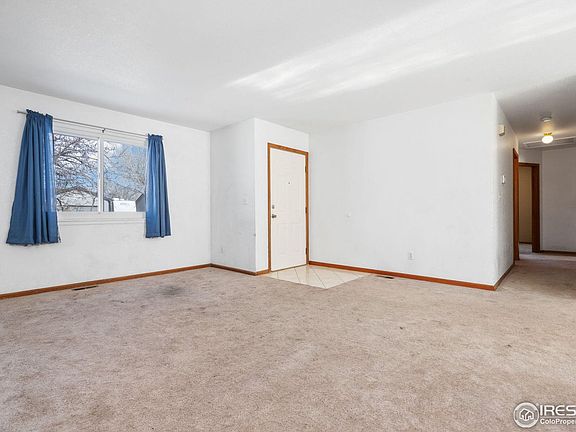 4th image of 280 E Hawthorne St