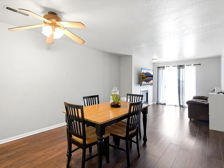 5660 Meadow Ln #154 — Photo 3