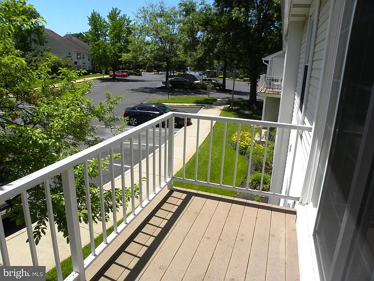 300B Mitten Ln #B — Photo 7