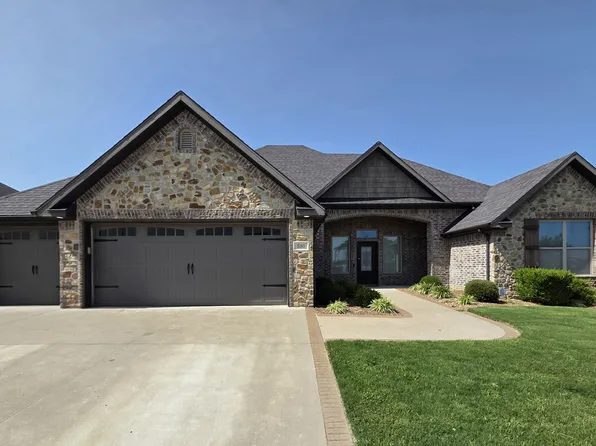 530 Joshua Pass, Centerton, AR 72719