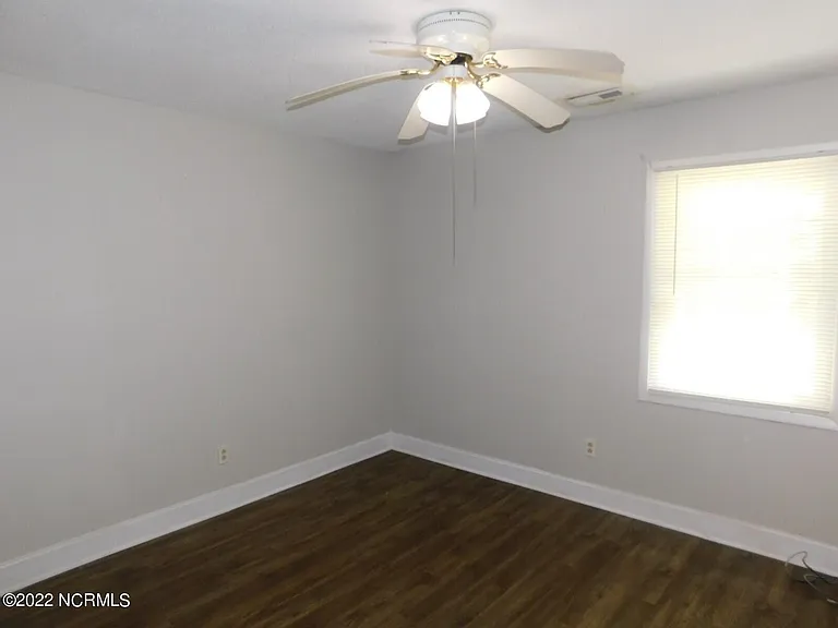 226 Webb Blvd — Photo 7