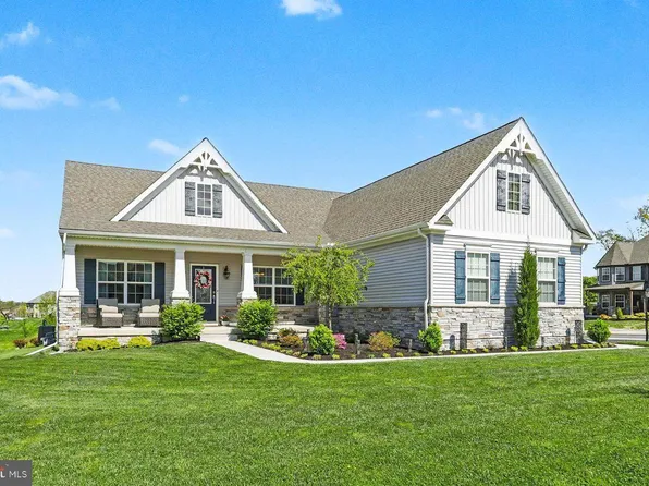 416 Peggy Ln, New Freedom, PA 17349