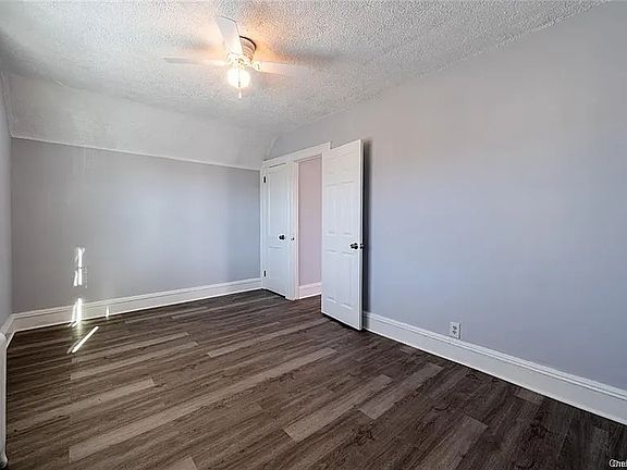 4th image of 1532 Robertson Pl Floor 2