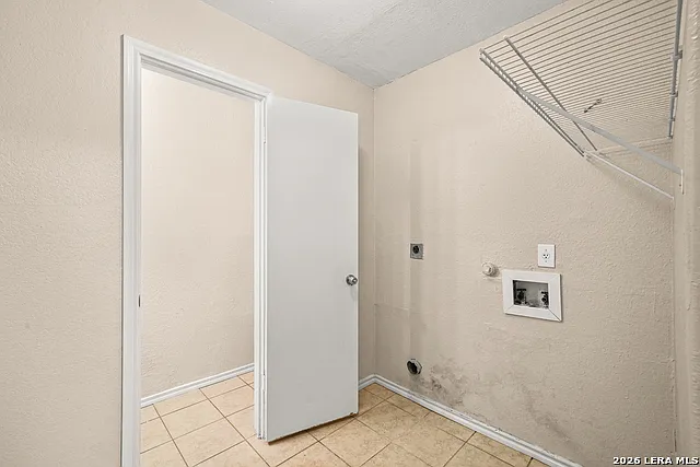 9642 Sekula Dr — Photo 12