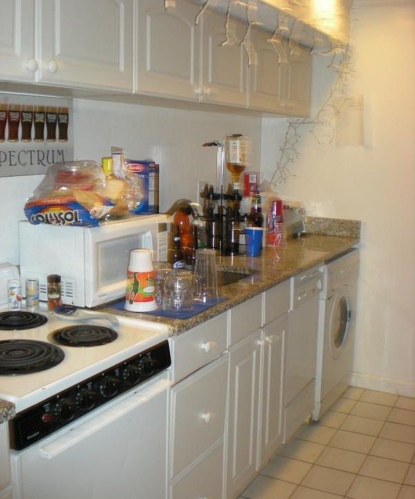 2nd image of 5 Wiget St APT 1F