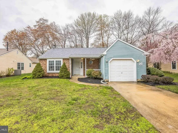 26 Niland Ln, Deptford, NJ 08096
