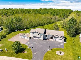 4912 Wild Rose Trl, Hermantown, MN 55811