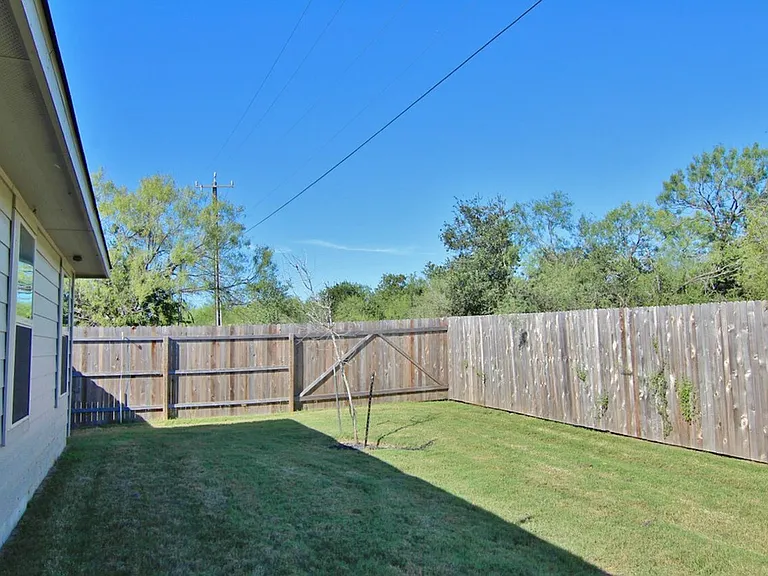 10526 Goose Way — Photo 7