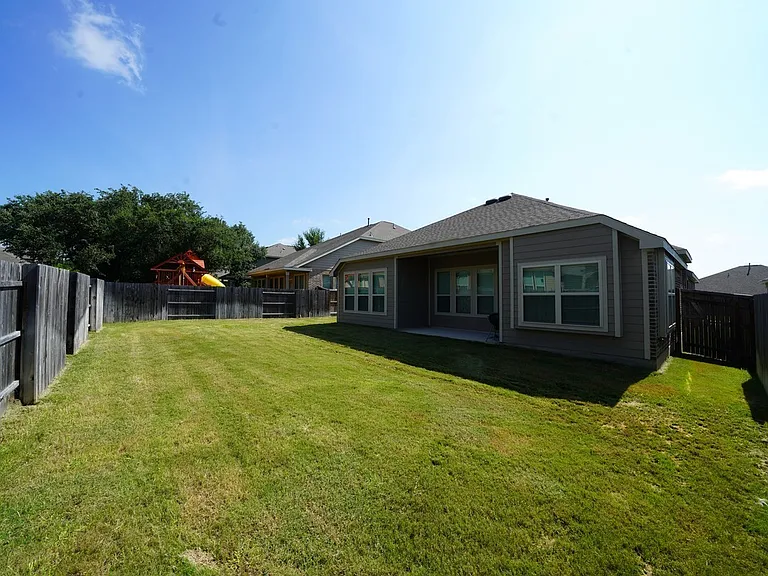 723 Gallorette Blf — Photo 38