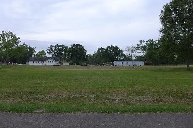 2nd image of 0 Coco St