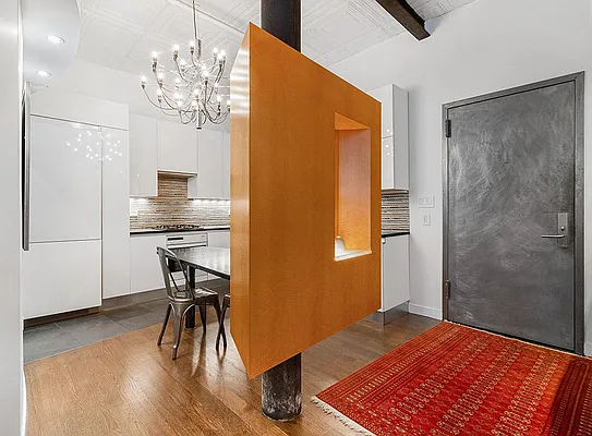 Rented by Keller Williams NYC | media 17