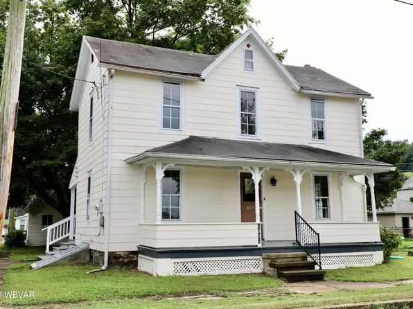 1927 Lacomic St, Williamsport, PA 17701