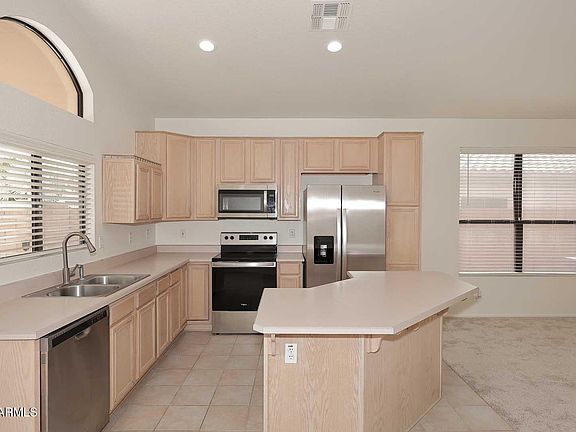 2nd image of 257 E ASHURST Drive