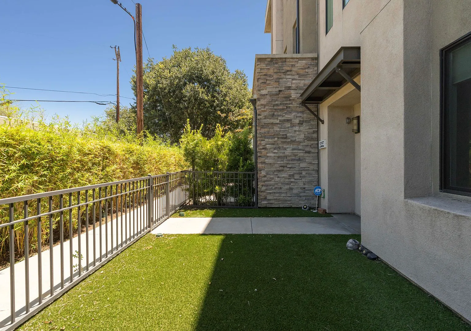 New Construction Townhome — Photo 4