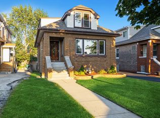 3829 East Ave, Berwyn, IL 60402