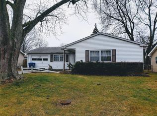 7837 E Ridgewood Dr, Indianapolis, IN 46226