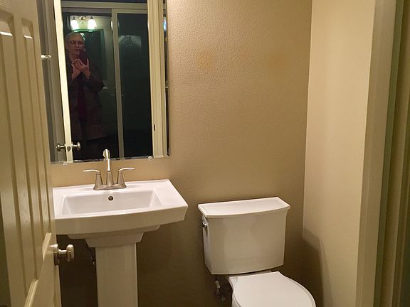 Powder bath