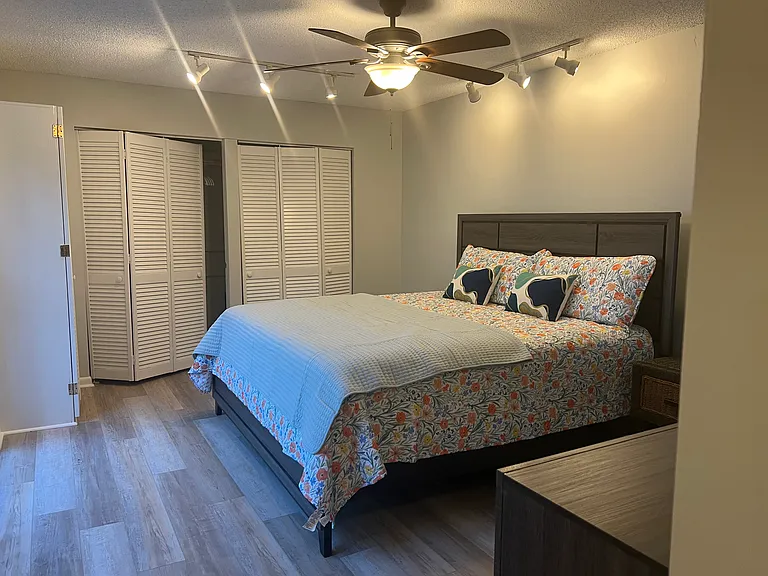 133 Bermuda Ct — Photo 6