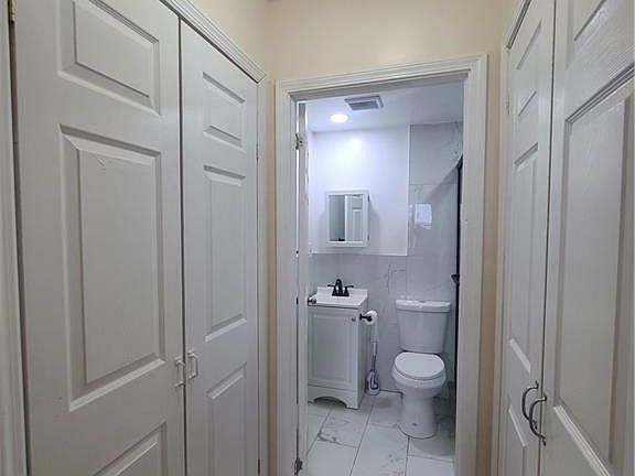 5th image of 179 Newport St #2