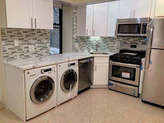2nd image of 9 Pinehurst Ave APT 1B