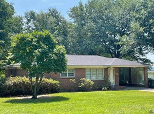 104 Oconee St, Warner Robins, GA 31088