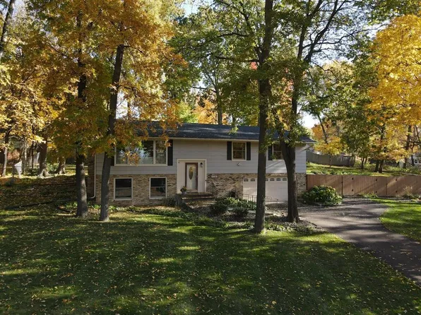 17238 Millwood Rd, Minnetonka, MN 55345