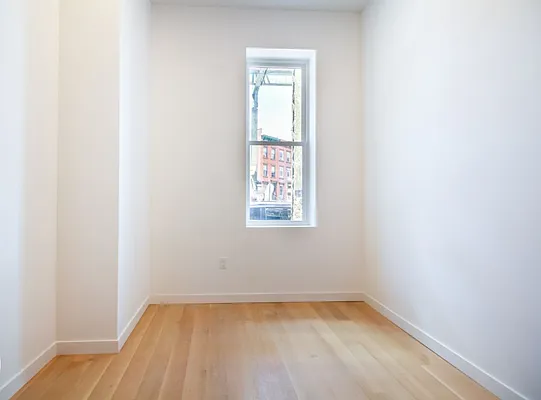 Rented by Nooklyn NYC LLC | media 76