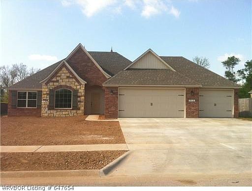1st image of 3762 Mountain View Dr